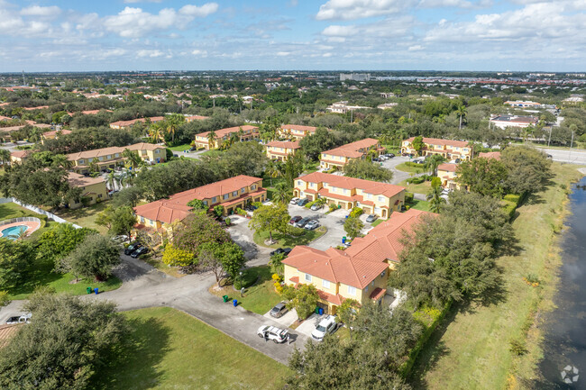 The neighborhood of Avalon combines modern living with a suburban feel.