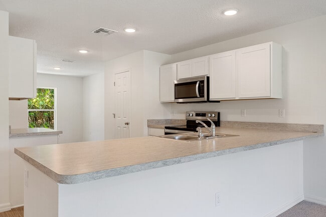 20 Slumber Path, Palm Coast, FL 32164 - photo 4