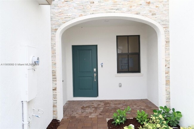 12946 SW 231st St, Goulds, FL 33170 - photo 2