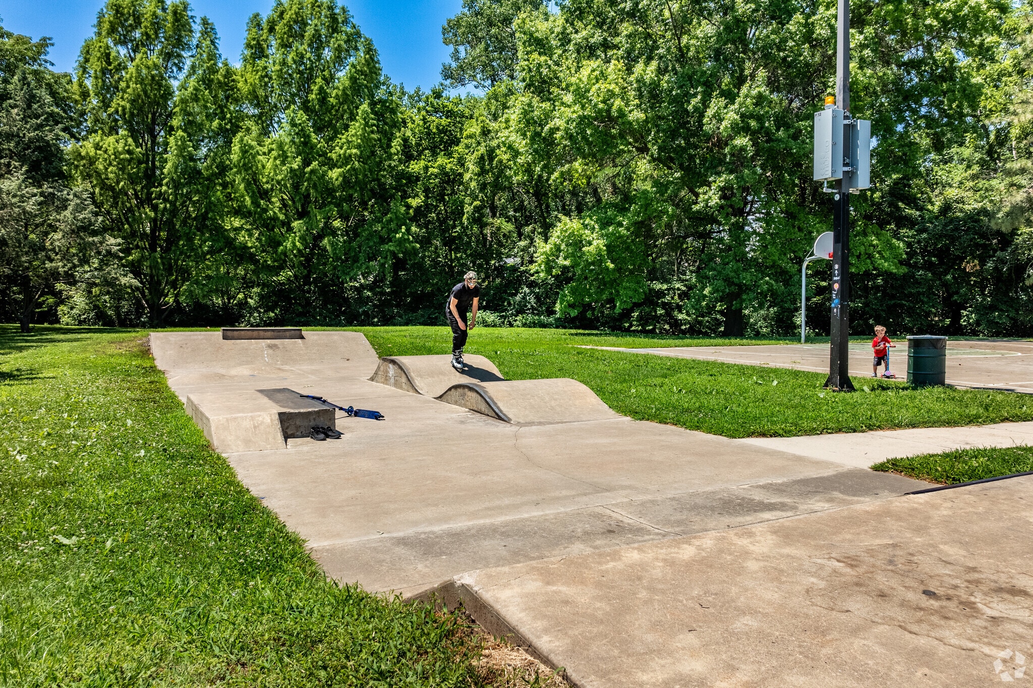 Deerfield Park has a great skatepark the whole family will enjoy.