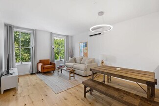 236 E 15th St Unit ID379271P, New York, NY 10003