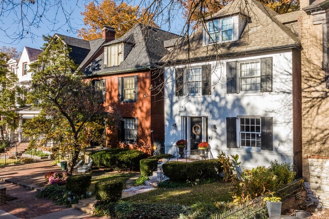American Foursquare homes line historic residential streets in Central West End.