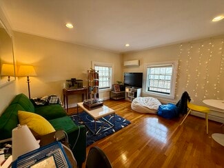 300 Benefit St Unit 3L, Providence, RI 02903