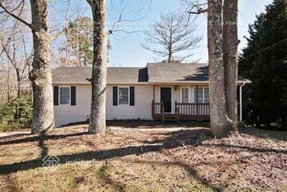 166 Bluebird Dr, Dallas, GA 30157