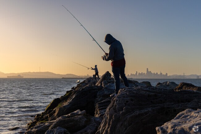 Alameda is a popular fishing destination due to the calm waters & easy access to the beach.