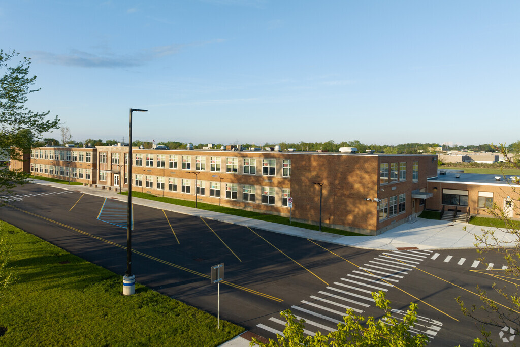 Blasdell Elementary School in Blasdell has an overall C+ rating on Niche.