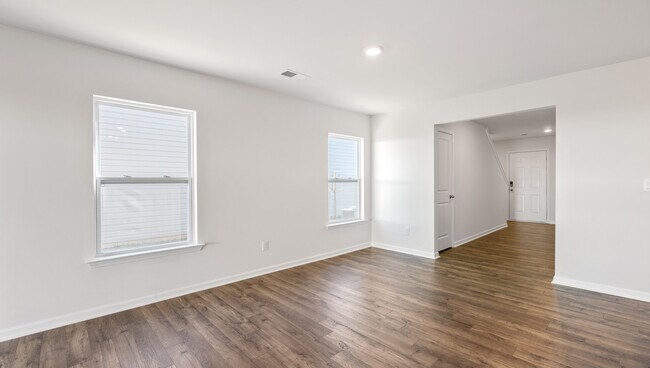 2252 Springview Ct, Boiling Springs, SC 29316 - photo 5