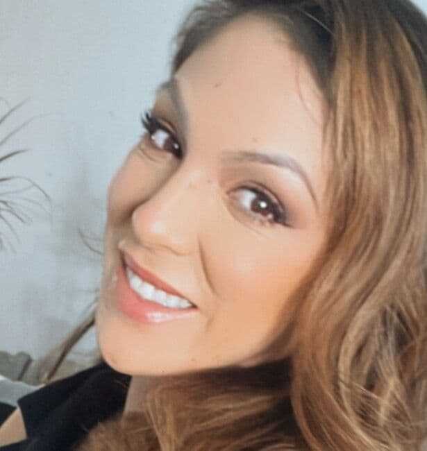 Alessandra Love Pires