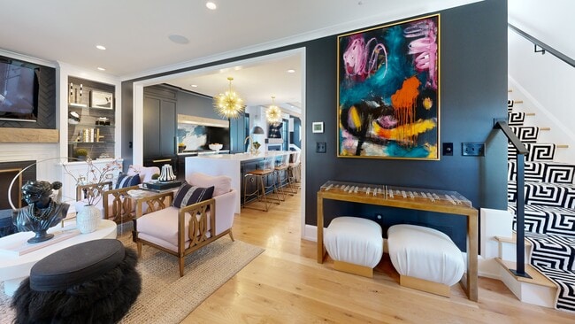 2648 Chester Rd, Upper Arlington, OH 43221 - photo 3