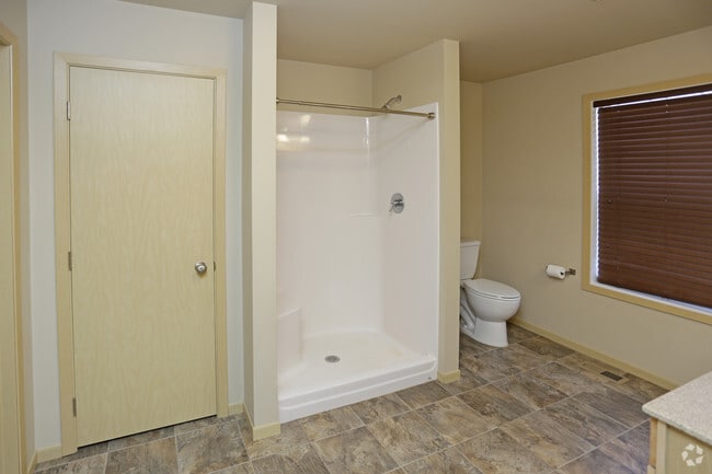 Three Bedroom- Master Bathroom