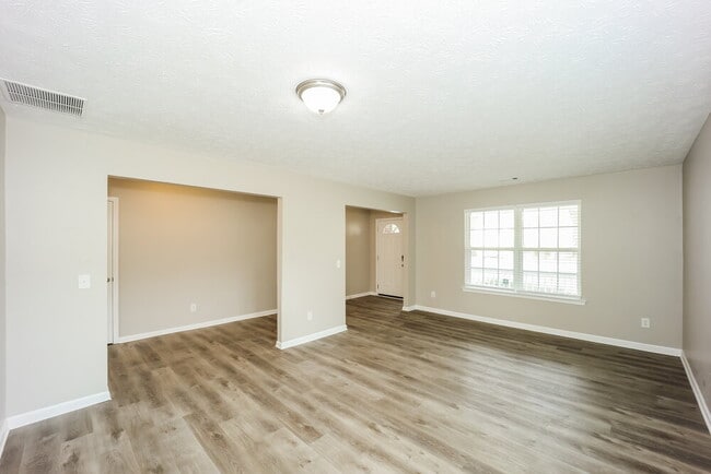 8308 Milam Loop, Fairburn, GA 30213 - photo 4