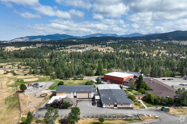 Preparing students for the future, Montana City Middle School emphasizes leadership and innovati