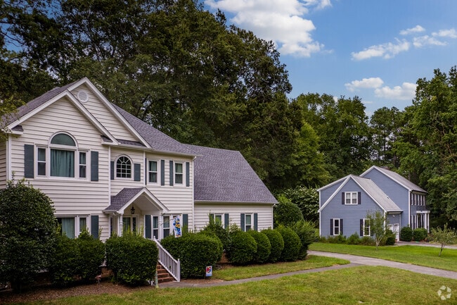 A few older subdivisions can be found in the Garrett.