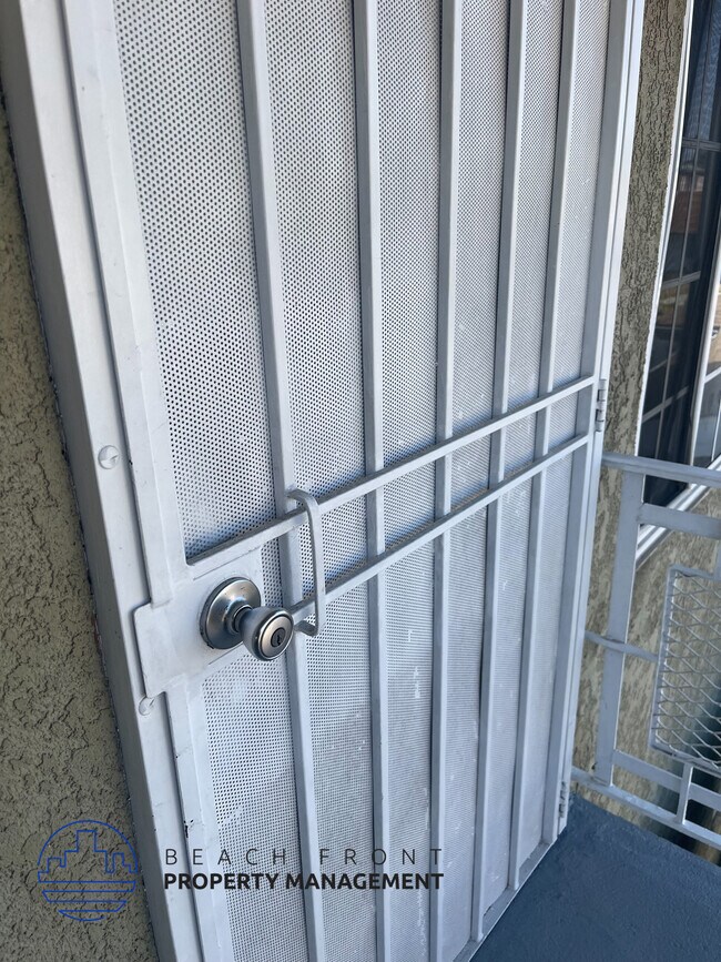 2907 W 141st Place, Gardena, CA 90249