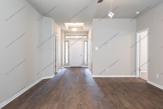 1242 Lakeway Crossing Dr, Temple, TX 76502 - photo 4