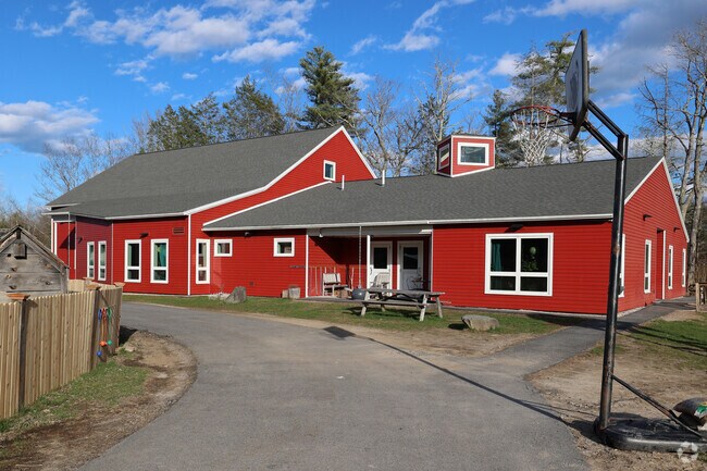 Seacoast Waldorf School offers education through grade 8 for South Eliot students,