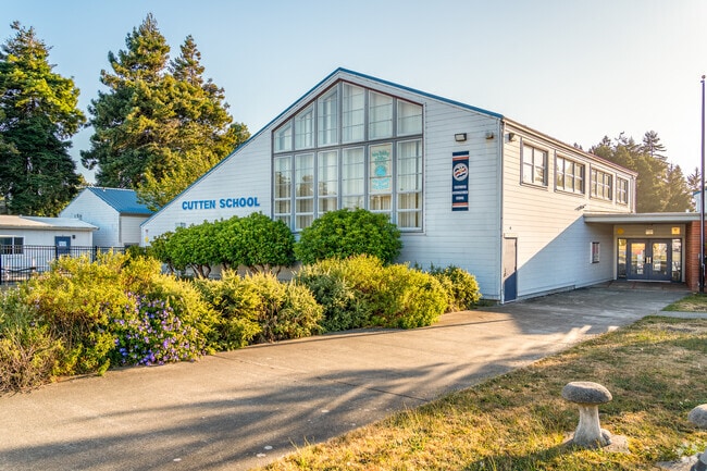 Cutten Elementary School earns a B-plus rating from Niche.