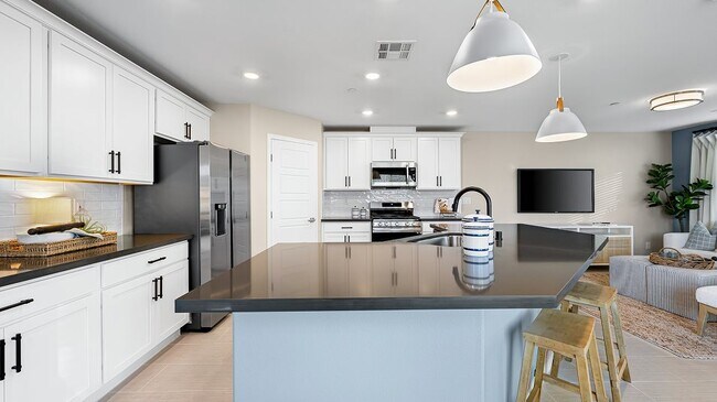 4250 Vivenda St unit 3, Las Vegas, NV 89115 - photo 5