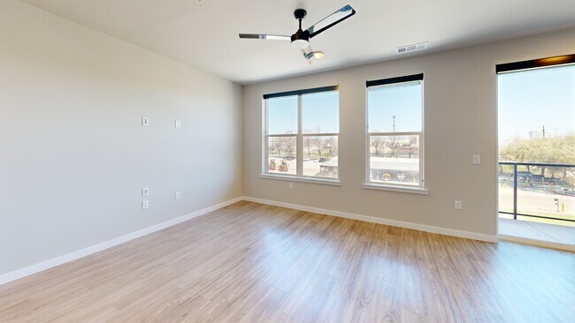 The Station at St. Elmo unit 321, Austin, TX 78745 - photo 2