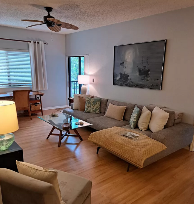 2803 Sarento Place, Palm Beach Gardens, FL 33410