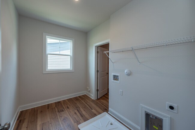 12638 Branch Parke Dr, Manakin-Sabot, VA 23103 - photo 7