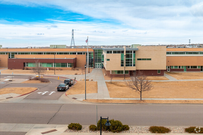 Otho E Stuart Middle School is a public middle school in Reunion.