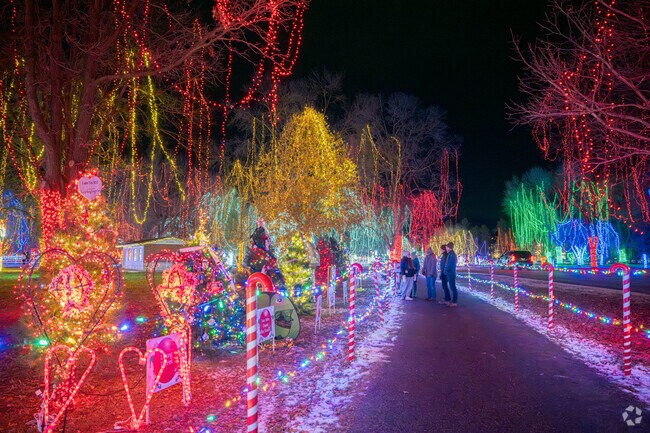 Kiwanis Lights is hosted in nearby Sibley Park.