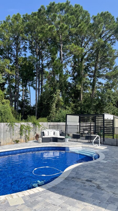 2064 Constitution Dr, Navarre, FL 32566