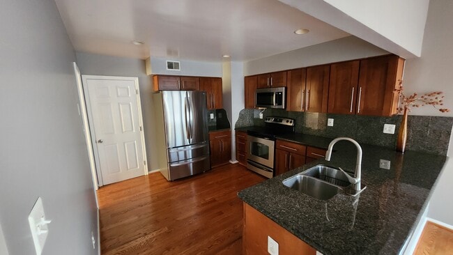 13005 Bressler Way, Upper Marlboro, MD 20772 - photo 7