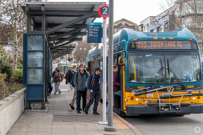 Norkirk's public transportation makes it effortless to get around and explore.