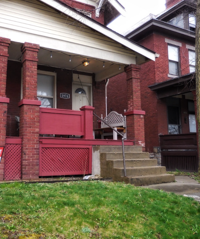 1974 N 4th St, Columbus, OH 43201