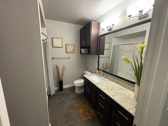 4300 Cromwell Dr unit b2, Kyle, TX 78640 - photo 7