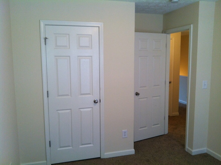 7160 Grosbeak St, Union City, GA 30291 - photo 1