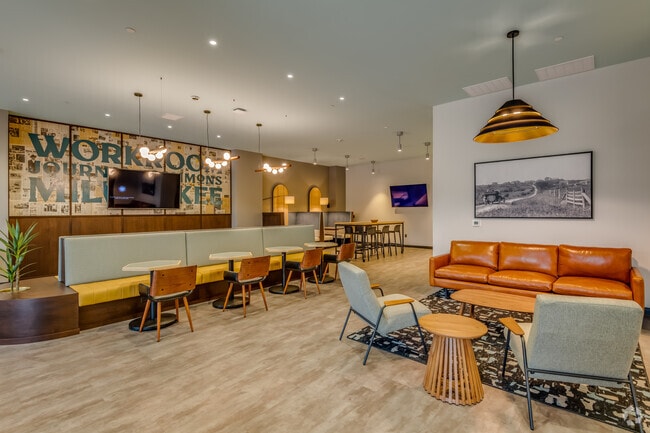 Journal Commons, Milwaukee, WI 53203 - photo 7