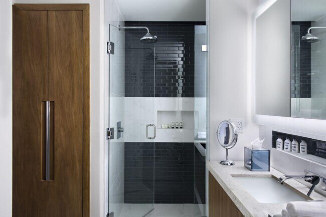 1780 Polk St unit ID1352019P, Hollywood, FL 33020 - photo 2