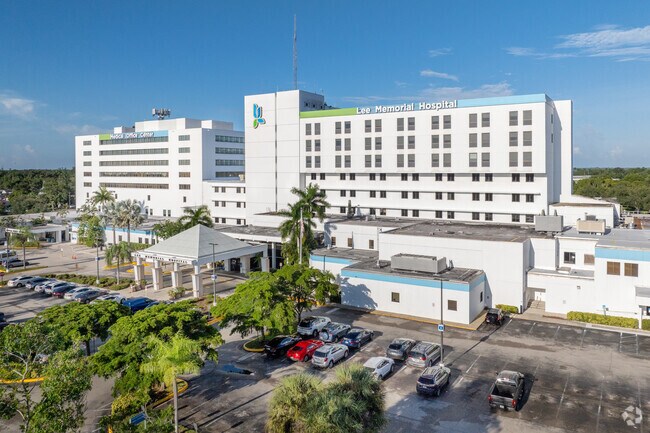 Lee Memorial Hospital is located conveniently close by to Metro Park.