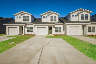 1024 Walker Point Way, Brunswick, GA 31525