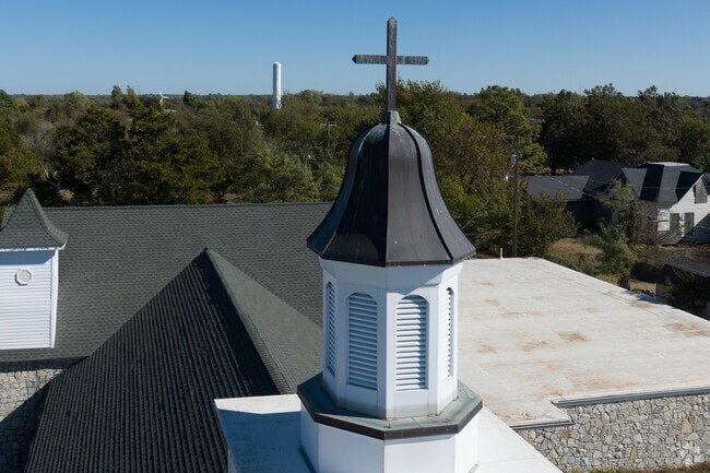 Explore the beautiful historic churches in downtown Spencer.