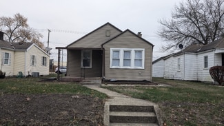 922 Burdette St, Mishawaka, IN 46544