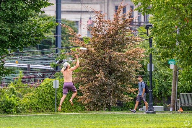Hit Drexel Park to practice for the Powelton Village local ultimate frisbee team.