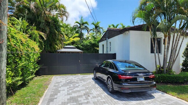 3210 SW 19th Terrace, Miami, FL 33145 - photo 3