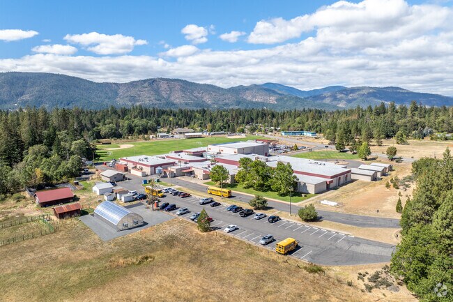 Illinois Valley High School has a student to teacher ratio of 20 to 1.