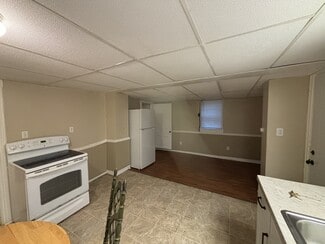 318 N 41st St Unit 318B, Milwaukee, WI 53208