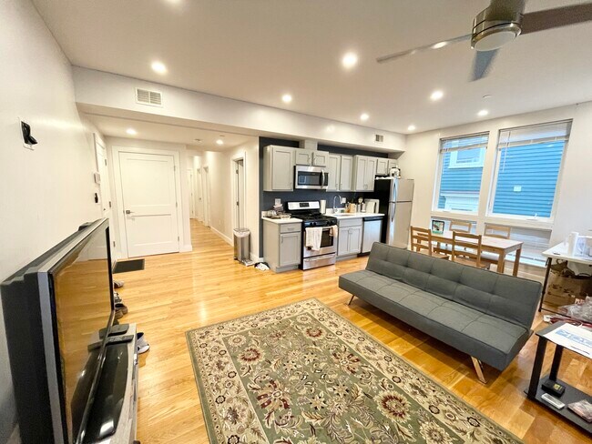 7 Alleghany St unit 1, Roxbury Crossing, MA 02120 - photo 4