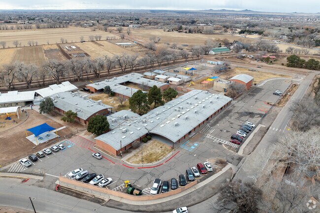 Alvarado Elementary School provides a K-5 program for students.