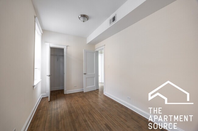 2816 N Troy St unit 2F, Chicago, IL 60618 - photo 7