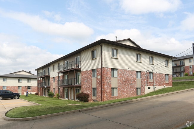 deVille I Properties LLC, Jefferson City, MO 65109 - photo 2