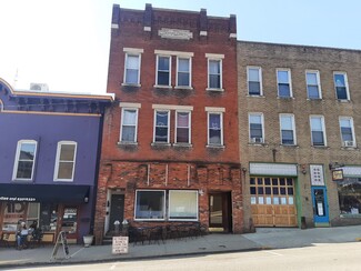 19 W Washington St Unit 3rd Floor, Athens, OH 45701