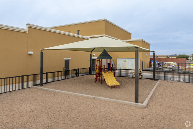 Buckeye’s Festival Foothills Elementary School gets a grade of B+ from Niche.com.