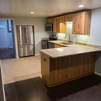 810 Kyle St, Gadsden, AL 35901